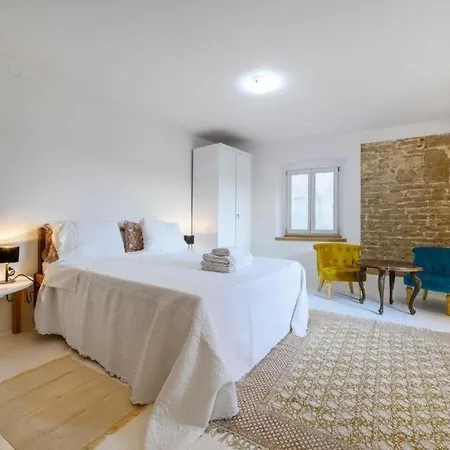 Apartment With Wifi - 23803 Sibenik