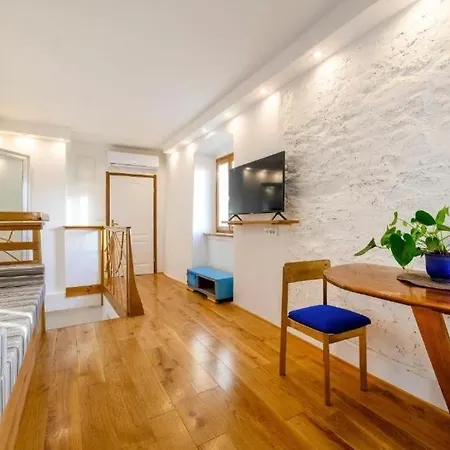 With Wifi - 23803 Appartement