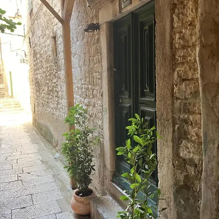 Apartment With Wifi - 23803 Sibenik
